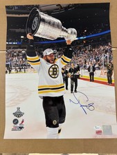 Nathan Horton BOSTON BRUINS SIGNED 16X20 JSA AA61928