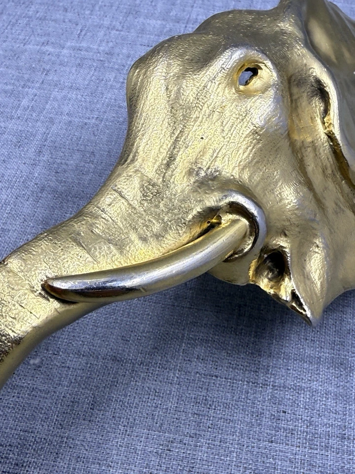 Vintage Christopher Ross 1980 Gold Plated Large Elephant Belt Buckle - Image 4 of 4