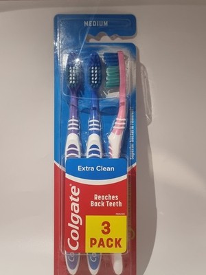 Colgate Extra Clean 3 Stück Medium Zahnbürste (B37/B.IH/C.AI/2)