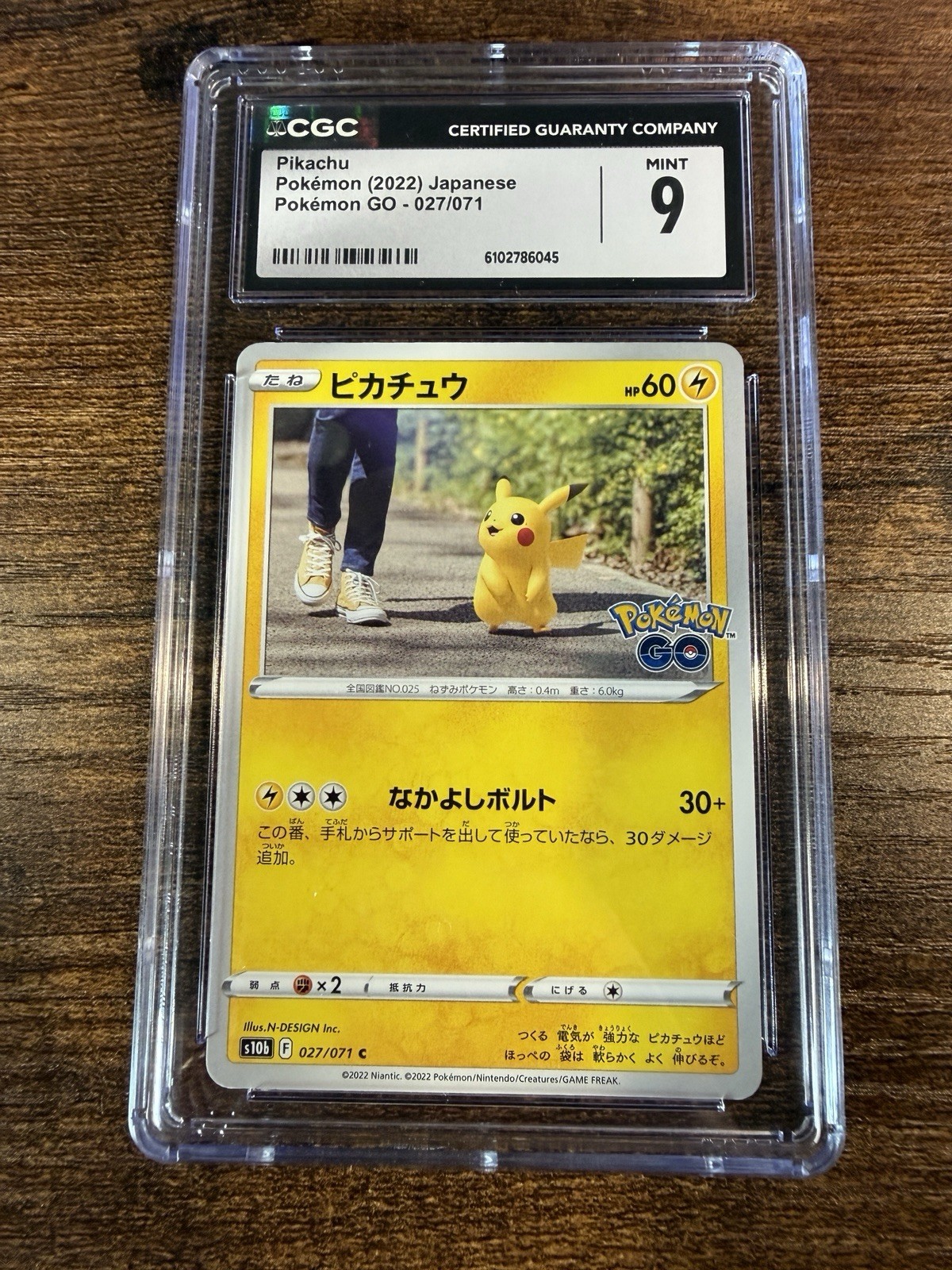 CGC Mint 9 Pikachu 027/071 Japanese 2022 Pokemon Go