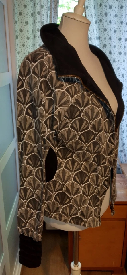 Chapati Jacke Gr. L Organic Cotton LARP Cosplay Gothic Geraffte Ärmelenden  - Bild 3 von 4