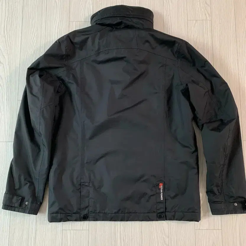 Helly Hansen Hellytech Waterproof Windbreaker Jac… - image 3