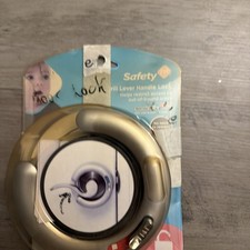 SAFETY 1st NO DRILL INDOOR LEVER HANDLE LOCK Protects Babies and Toddlers Safety