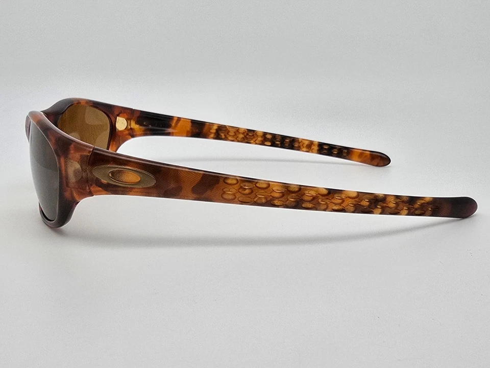 Oakley 03-136 Fives Gen 1 Tortoise Frame Gold Iridium Lens Sunglasses 51-14-131 - Image 4 of 4