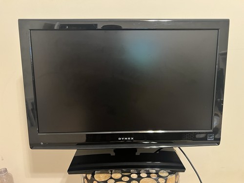Dynex DX-L26-10A 26” LCD HDTV HDMI 720p TV w/ Stand  No remote– Tested