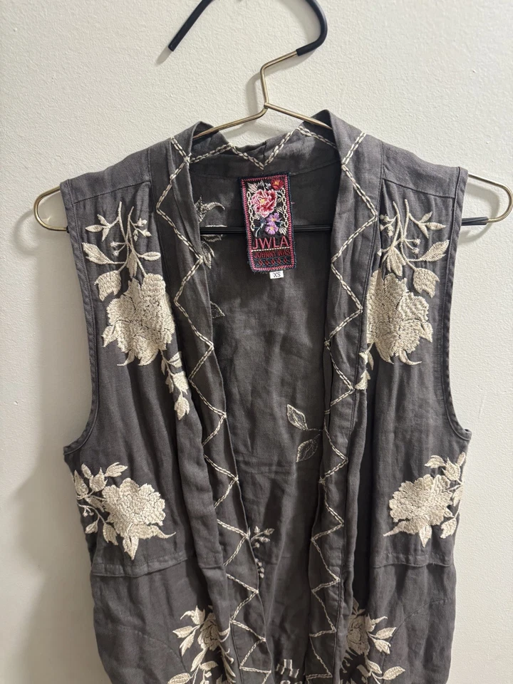 Chaleco abierto de lino bordado JWLA Johnny Was Kimono XS gris bohemio sin mangas Foto 2 de 4