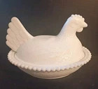 Vintage Indiana White Milk Glass Hen On Nest Covered Oval Beaded Dish 7"x5.5"x5"