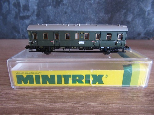 Minitrix 13302 *** Personenwagen ***Abteilwagen *** 3.Klasse *** OVP | Zustand: Neu