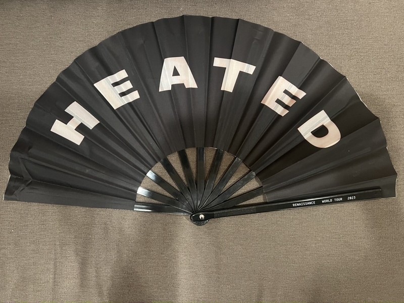 Beyonce 2023 Renaissance World Tour Dual Sided HEATED/Silver Horse Clacker Fan!