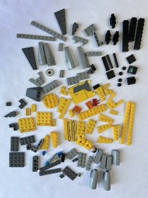 INCOMPLETE Lego Star Wars Set Anakin's Jedi Starfighter 7669 Parts