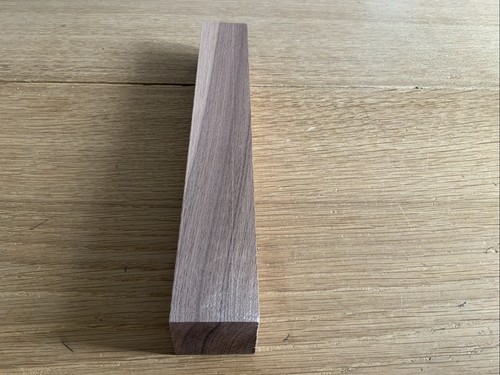 Walnut Hardwood Planed Timber Offcut - 30 x 4.4 x 4cm - Wood DIY 344 - Picture 4 of 6