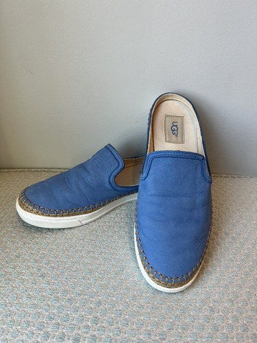 ugg caleel slip on