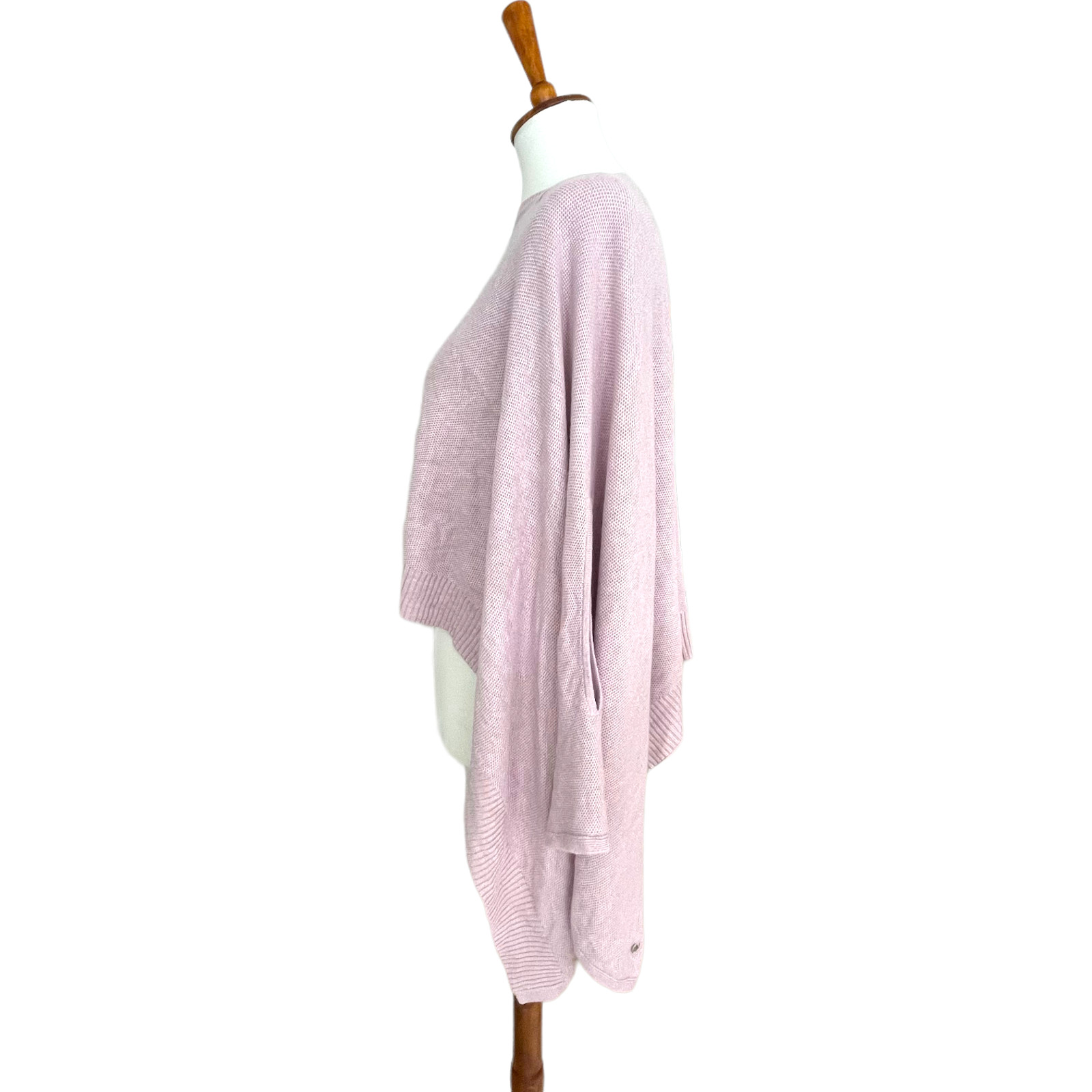 Lululemon Light Purple Forward Flow Viscose Blend Poncho/ Cape One Size image 4