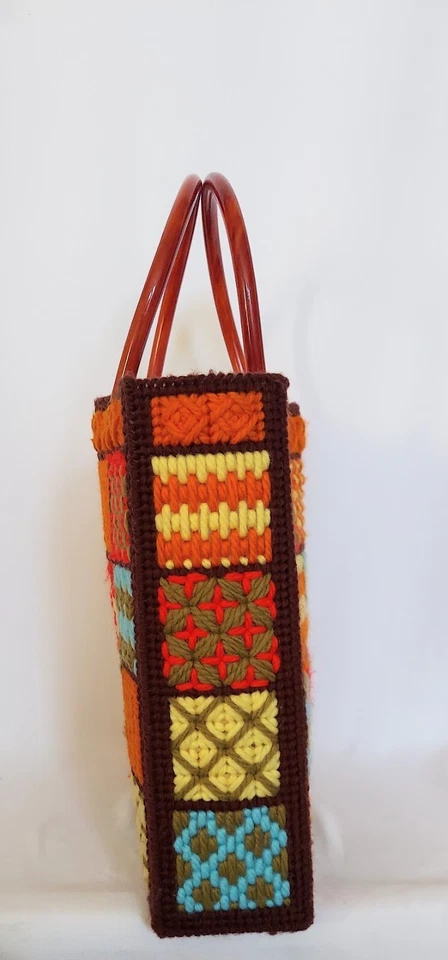 Patchwork Lucite Handle Design Vintage 1970s Canvas Handbag Tote - Image 4 of 4