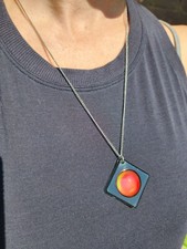 Liquid Crystal Necklace 1970s Vintage Jewelry. 