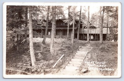 Minocqua Wisconsin Wolf's Lodge Pine Lake c1950s WI RPPC Postcard