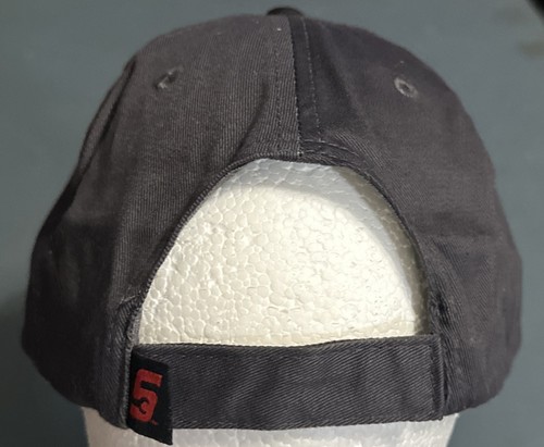 Gorra de béisbol ajustable con correa con licencia oficial y herramientas a presión de colección - Imagen 2 de 3