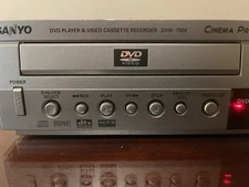 Sanyo DVW-7000 DVD/VHS VCR Combo Player Recorder w/ Remote AV Cable  Works Clean