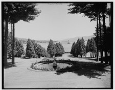 Photo:Lake George NY Fort William Henry Hotel Piazza Lake View 1900s