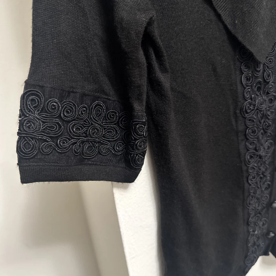 Cárdigan suéter negro bordado vintage Oscar de La Renta para mujer talla pequeña Foto 3 de 4