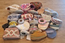 Konvolut: 26 verschiedene Borten, Zierbänder zum Basteln, Verzieren, viele Meter