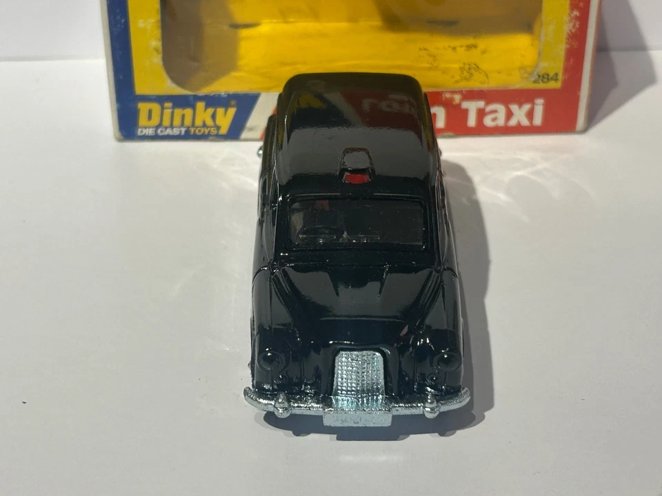 Dinky Toys 284 London Taxi, Boxed, Original, Vintage. - Image 3 of 4