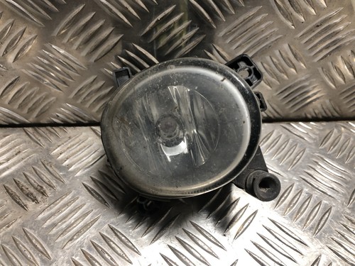 NEBELSCHEINWERFER RECHTS VORNE Audi A1 (8X1/8XK) 8T0941700E