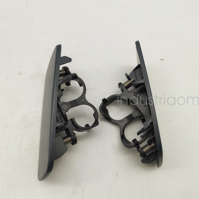 For Rolls-Royce Ghost 2010-2018 Front Left+Right Headlight Cleaning Nozzle Cover