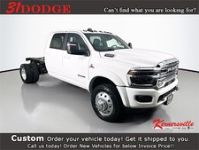 2026 Ram 4500 Big Horn 60CA Dually 12in