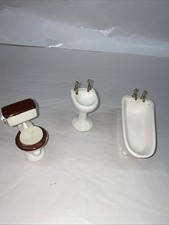 Dollhouse Bathtub, Pedestal Sink, Toilet