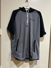 Under Armour Heatgear Short Sleeve Gray And Black Hoodie Size XL