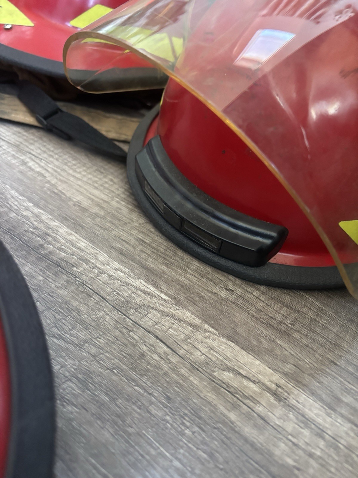 BULLARD FXRED  Fire Rescue Helmet W/ Bullard Tracklight LED