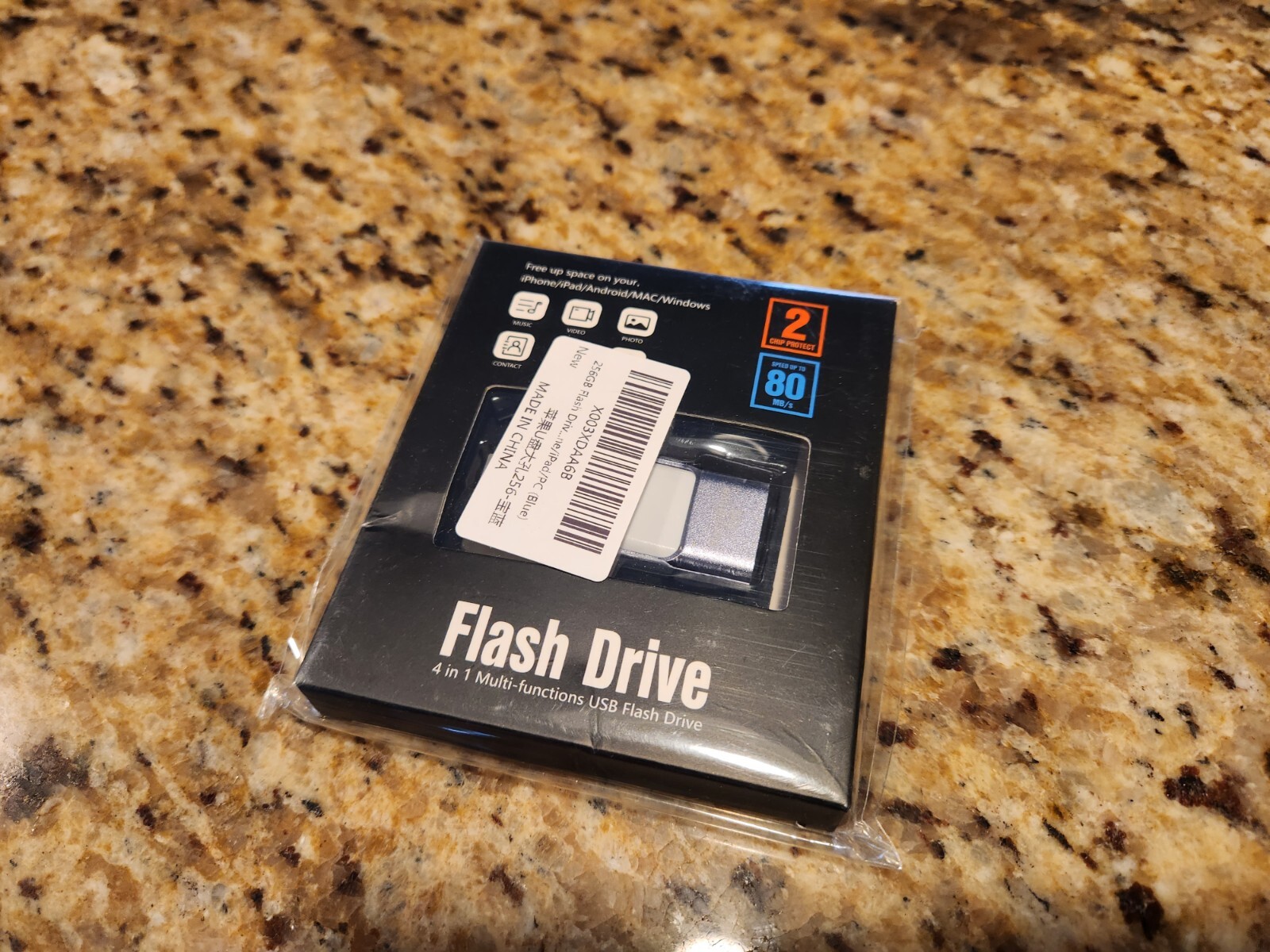 256GB USB Flash Drive for iPhone iPad - Photo & File Storage-image