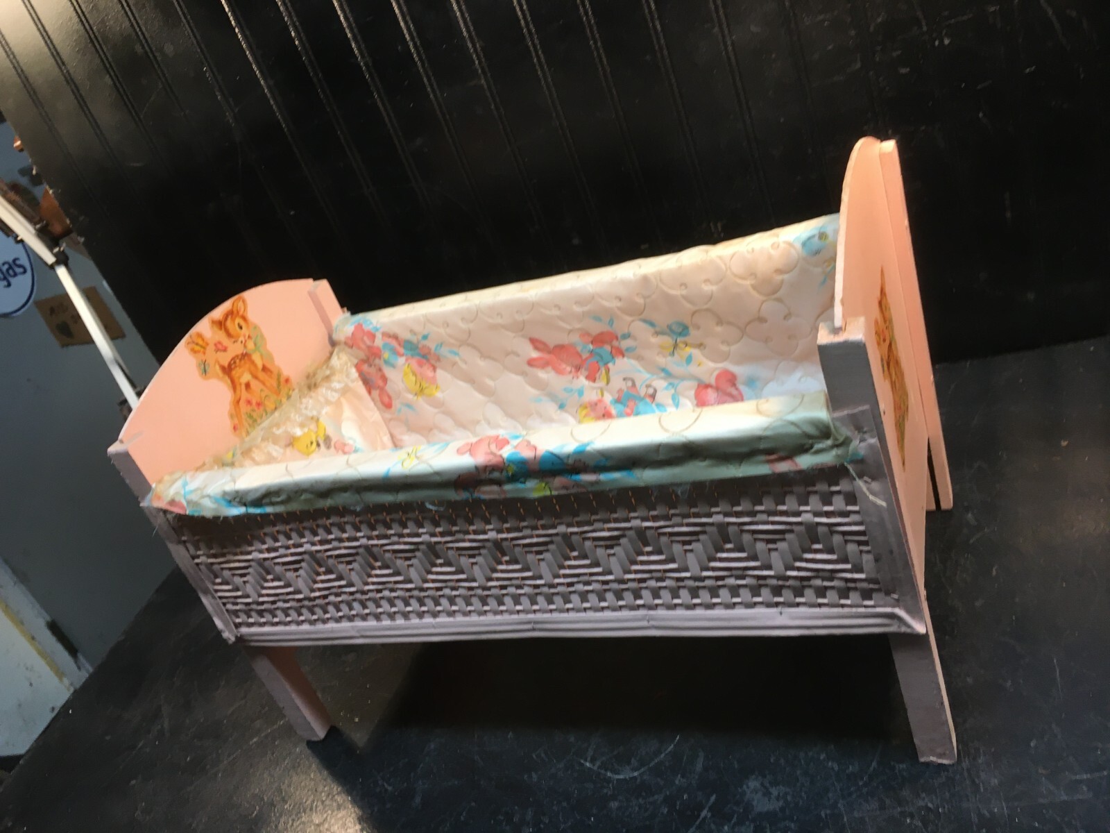 Vintage Antique Wood Doll Crib , Pet Bed Spindle Folk Art Painted