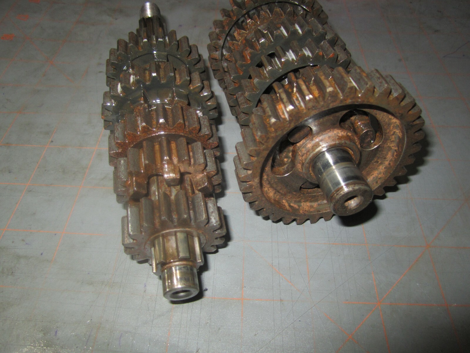 KX80 TRANSMISSION GEAR BOX SHIFT FORK DRUM SHAFT 88 89 90 91 92 93 94