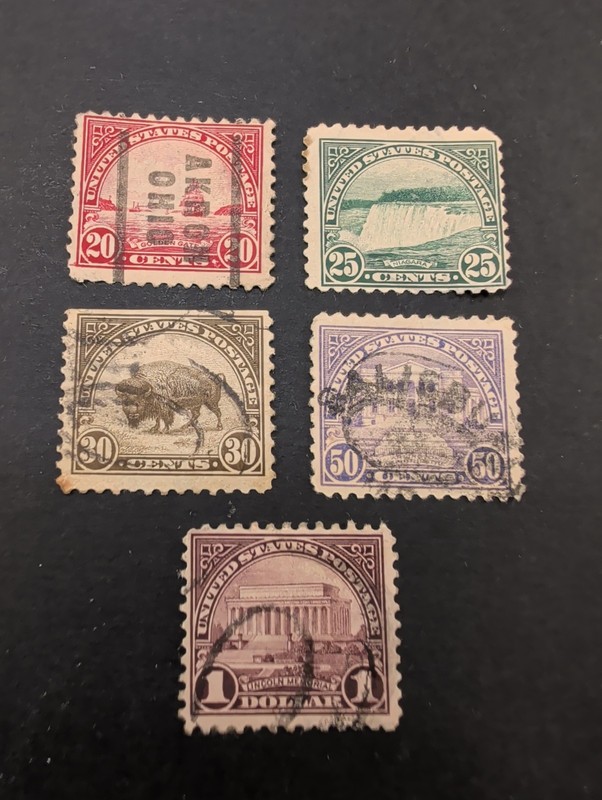 US Scott Stamps #567 - #571 - Used - 5 Stamps - Perf 11 - Lot JAC1
