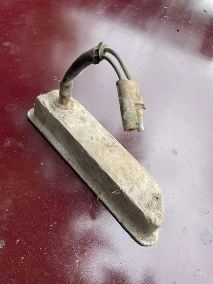 Luz marcadora delantera ámbar 70 71 Mopar Dodge Challenger SAE-PIA-70J Foto 2 de 3