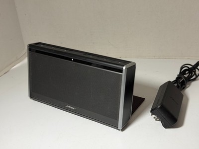 Bose SoundLink Bluetooth Mobile Speaker II Silver Black Model 404600 w/ Charger