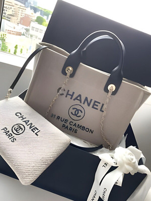   Ch    a   n  e   l    