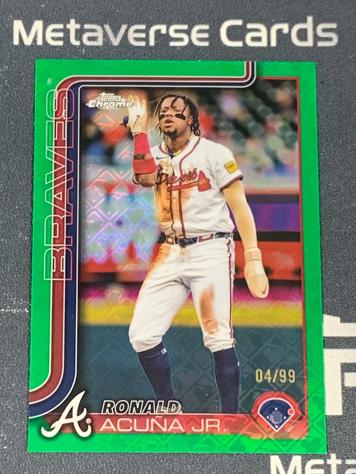 2025 Topps Chrome #257 Ronald Acuna Jr. Green Geometric Refractor 04/99 Braves
