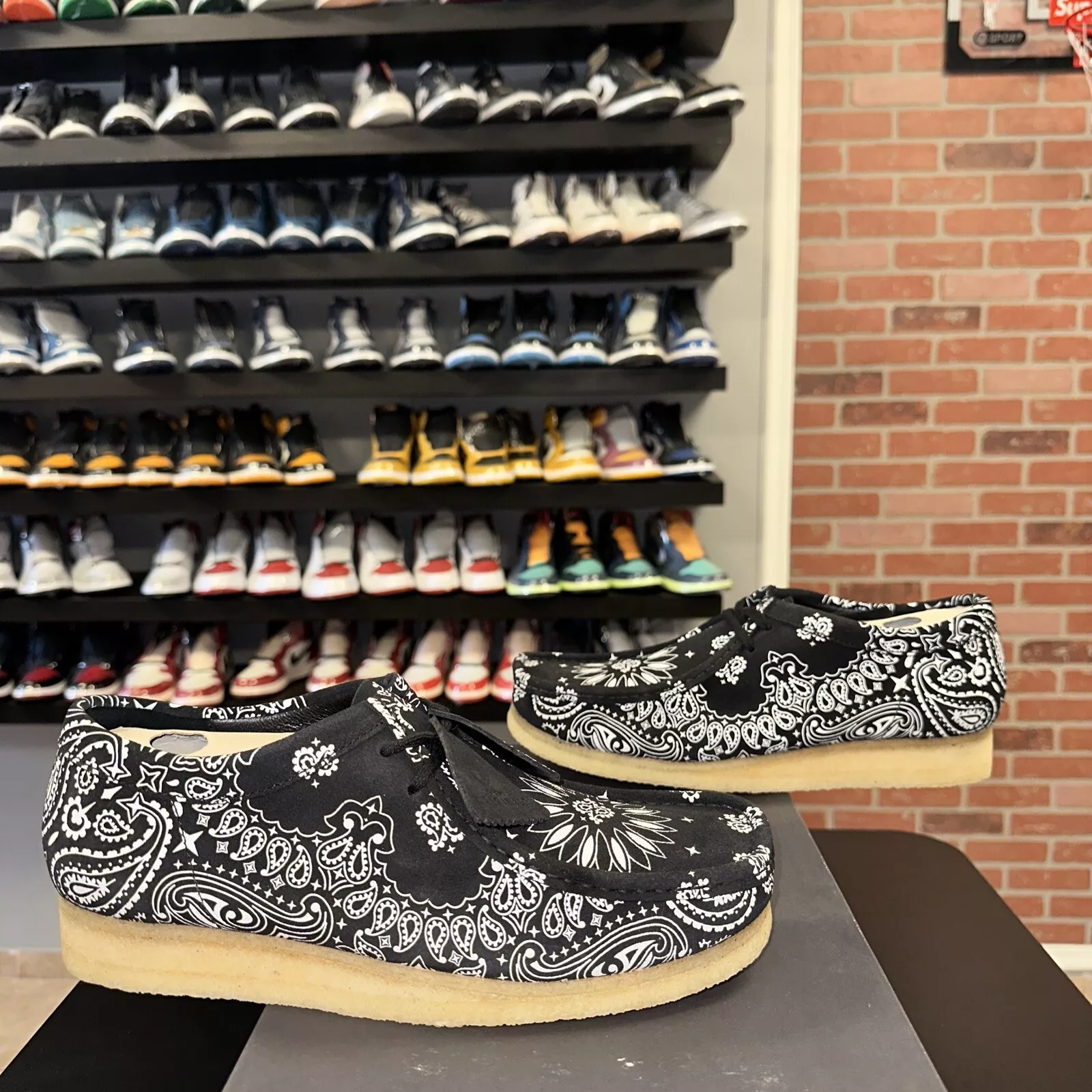 AUTHENTIQUE Bandana Wallabee Supreme x Clarks Originals noir cachemire TAILLE 11,5 DS