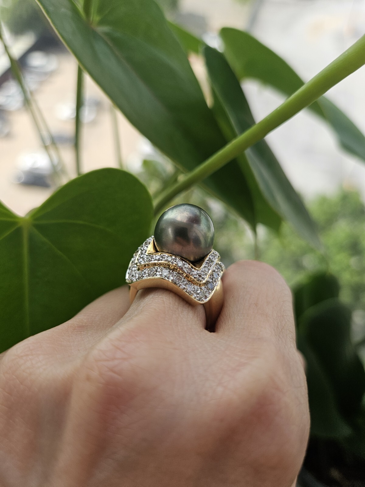 18k Yellow Gold Diamond Tahitian Pearl Ring - image 3