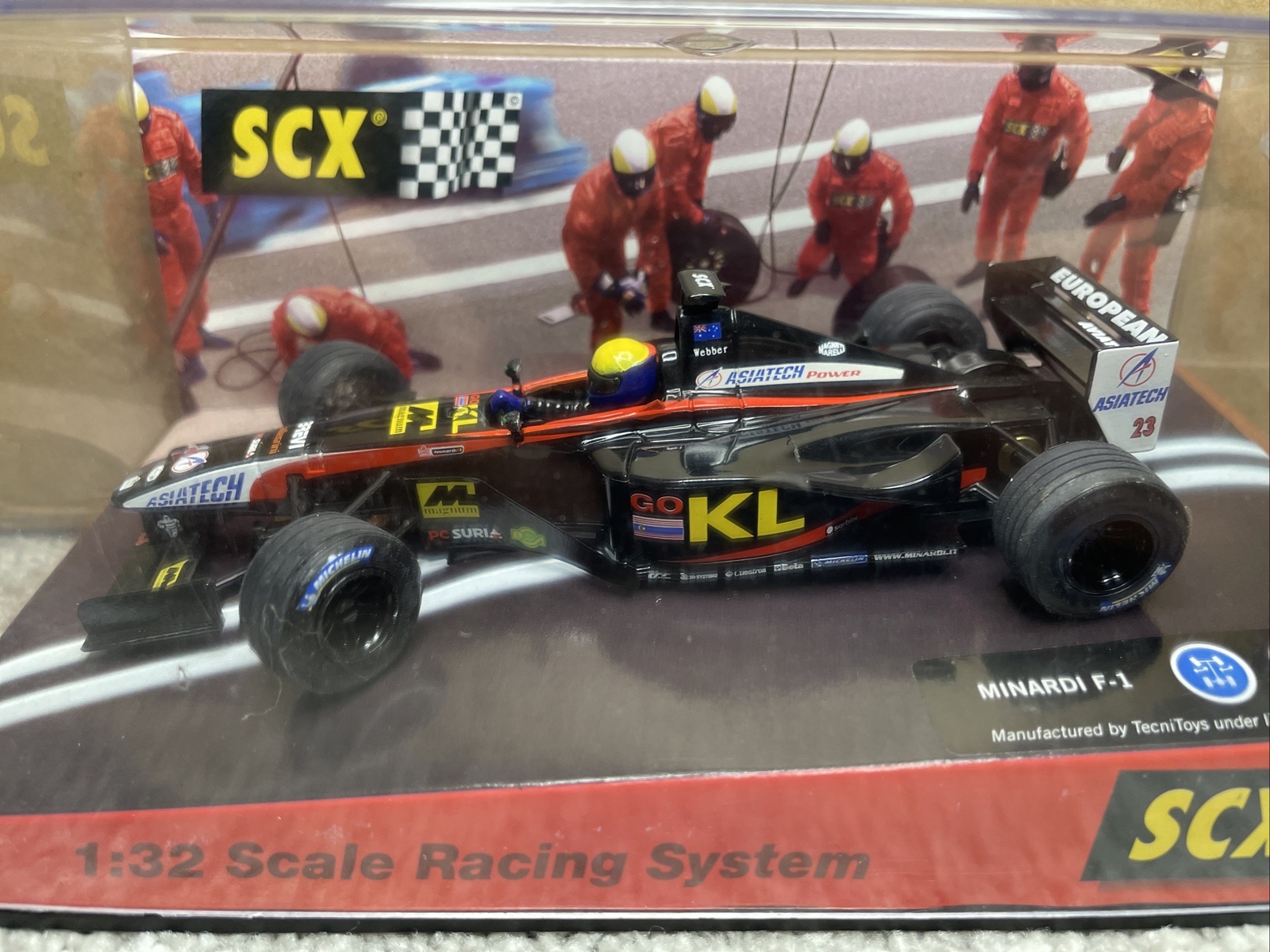 SCX SLOT CAR MINARDI AUSTRALIA 2002 F1 GRAND PRIX CAR WEBBER RUNS ON