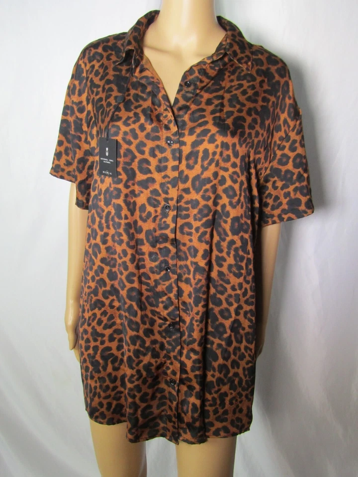 Blusa Skatie Rock Barnes Leopardo Talla M Nueva con Etiquetas