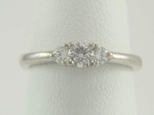 950 Platinum Present Past and Future .38ctw Diamond Engagement Ring Size 6 - Picture 2 of 12