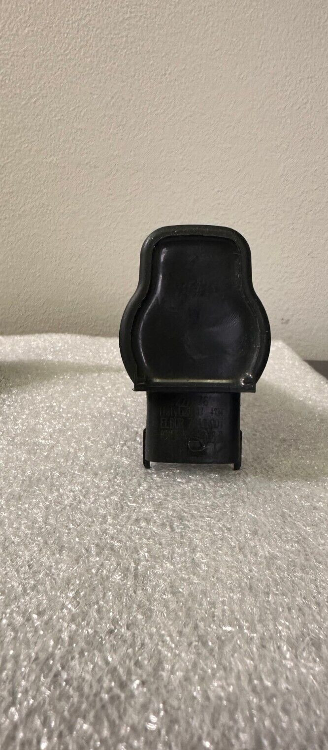 Maserati Quattroporte 4.2L V8 engine IGNITION COIL OEM 227876