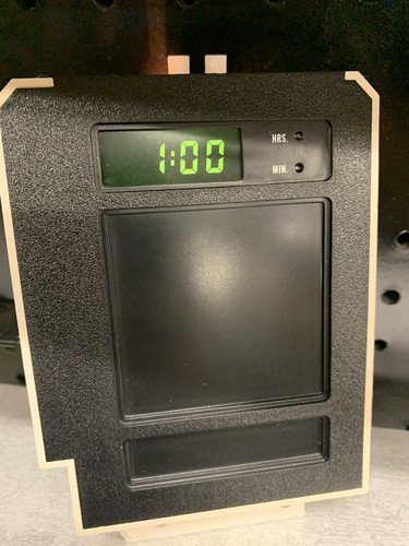 Clock for 1988,1989,1990 AMC Jeep Cherokee XJ And Comanche MJ - Picture 3 of 5