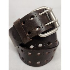 Buckle Womens Medium Italian Leather Eyelets Belt