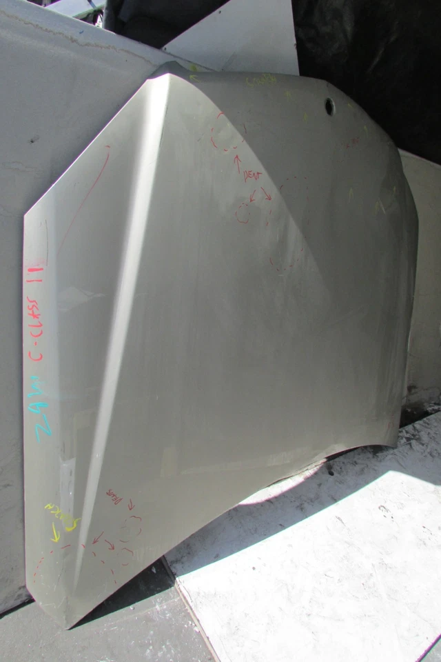 2012 2013 2014 2015 MERCEDES BENZ C-CLASS W204 FRONT HOOD OEM - Image 3 of 4