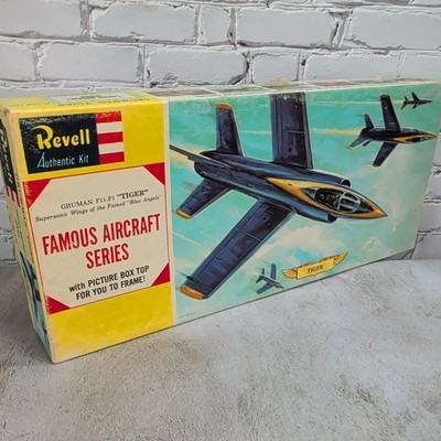 Vintage Revell Grumman F11F-1 Tiger Blue Angels Famous Aircraft 1960 Complete